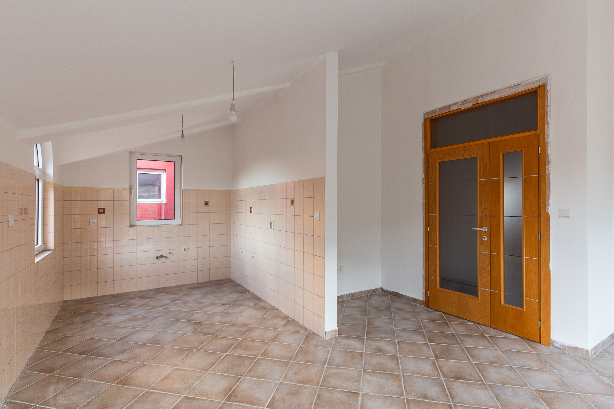 Image of Apartment - 3 Bedrooms - 1 Bathrooms for Sale in Kotor-Lastva-Montenegro, Image 4
